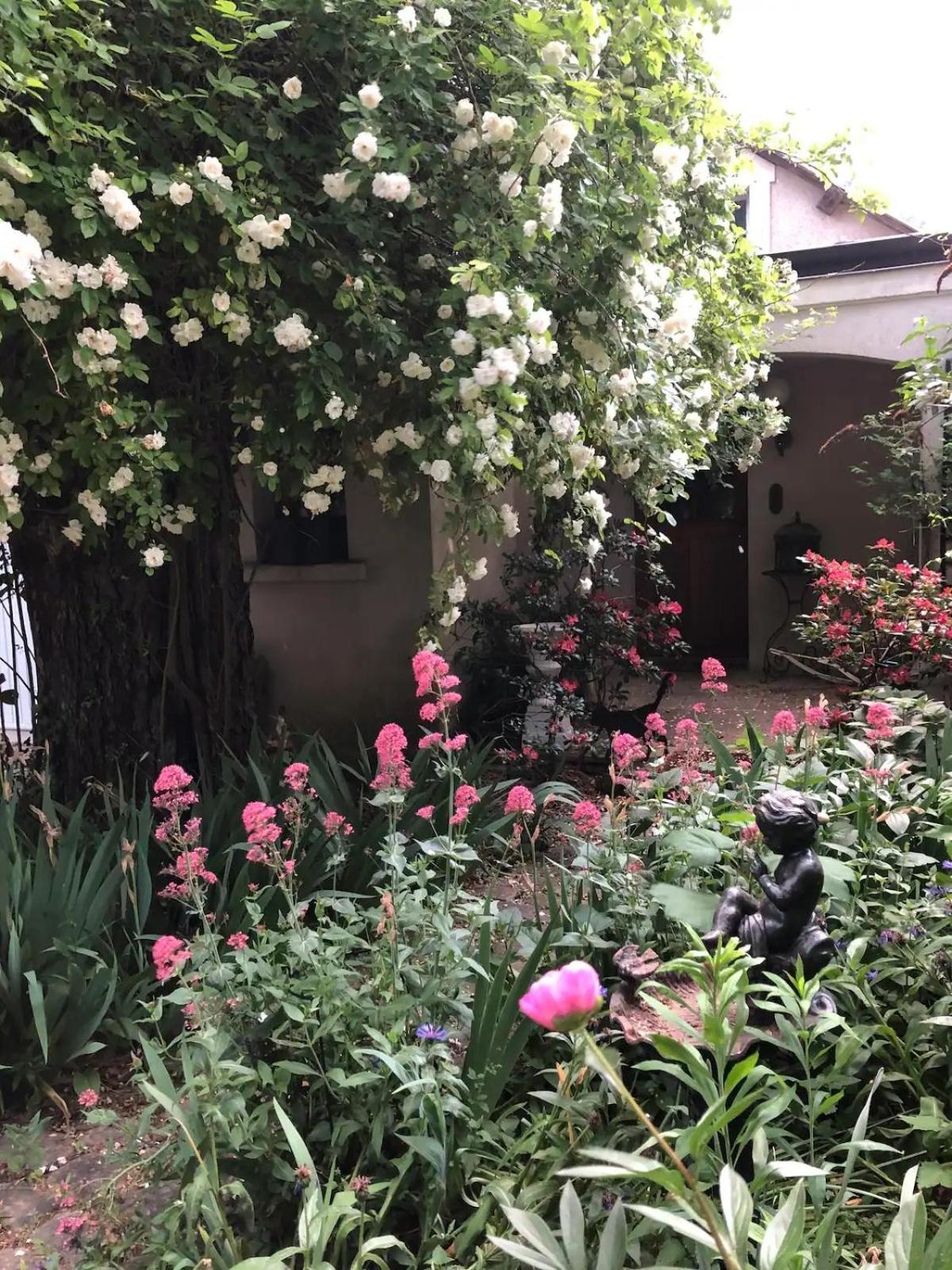 Le Val Clos, Appartement Dans Une Maison De Maitre 19E Tanlay Dış mekan fotoğraf